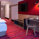 Hotel Kb *