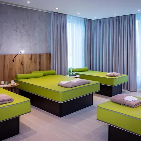 Kb Hotel *
